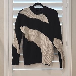 Aelfric Eden | Black & Beige Knitted Sweater | Size M